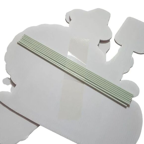 New Set of 4 Thanksgiving Gnome Yard Signs with Stakes - Picture 4 of 6